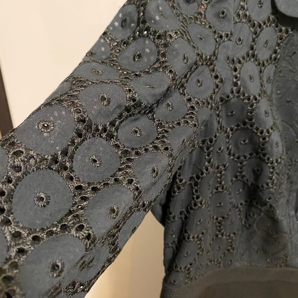 Gorgeous & Sexy Catherine Malandrino Black Eyelet Mid-Sleeved Dress - Picture 12 of 15